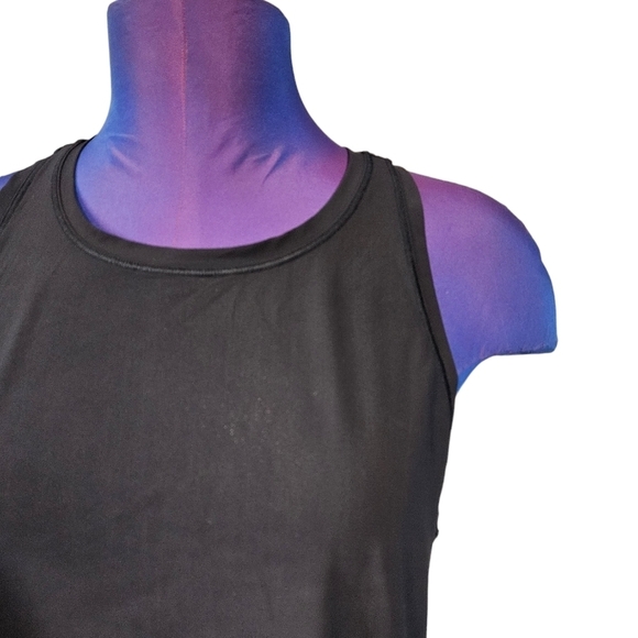 Athleta Black Chi Racerback Exercise Tank Top Size Medium Women's F92 - Picture 2 of 8